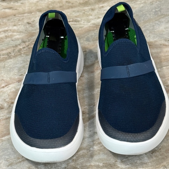 Women’s OOFOS OOmg Low- navy blue. Size 10 - Picture 6 of 13